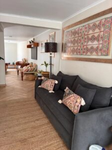 PRECIOSA CASA COMPLETAMENTE REMODELADA EN CONDOMINIO LAS PALMAS I - foto 6