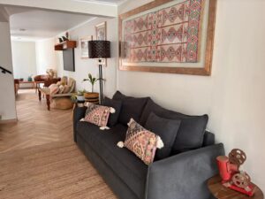 PRECIOSA CASA COMPLETAMENTE REMODELADA EN CONDOMINIO LAS PALMAS I - foto 7