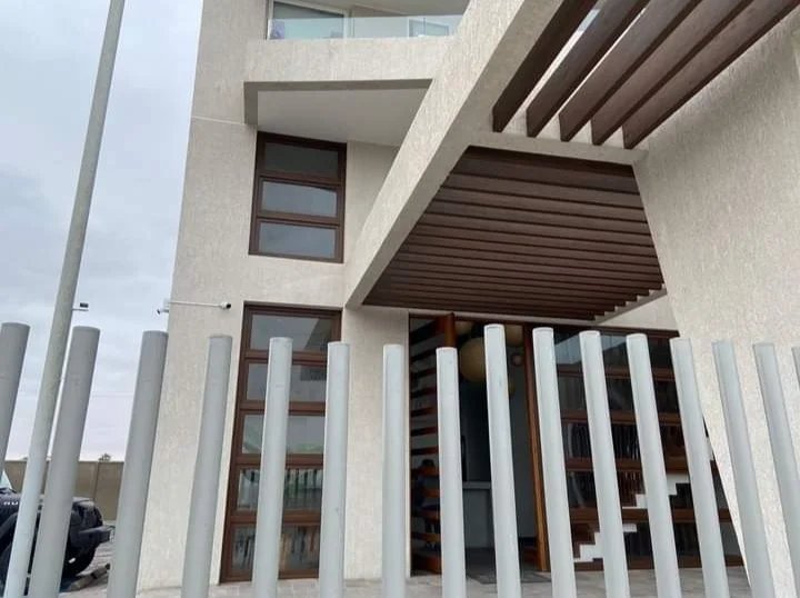 ARRIENDO DEPARTAMENTO AMOBLADO CON VISTA AL MAR – EDIFICIO VISTA PACÍFICO